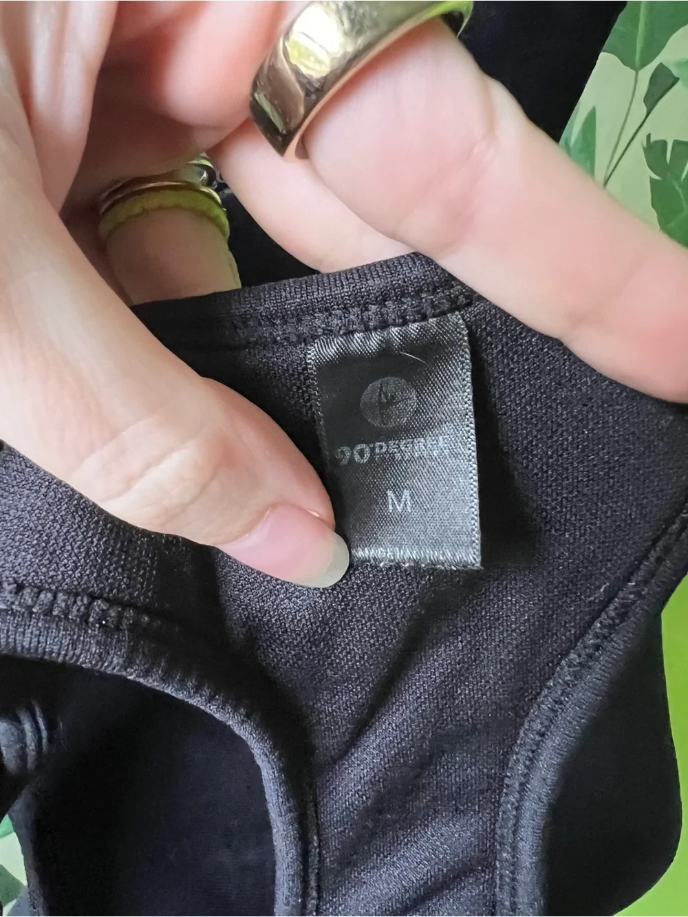 90‎ Degree by Reflex Black Ribbed Sports Bra Womens Medium